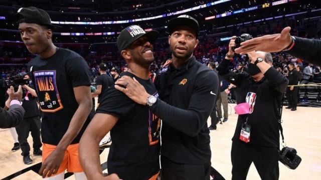 1626838150712068104.jpg GettyImages-1233742491-e1625687668197.jpg